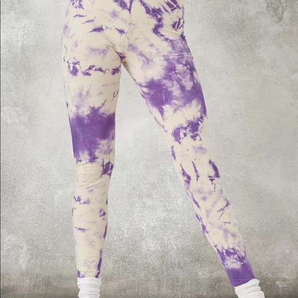 Tie Dye yoga pants !! Super comfortable and trendy - Picture 7 of 11